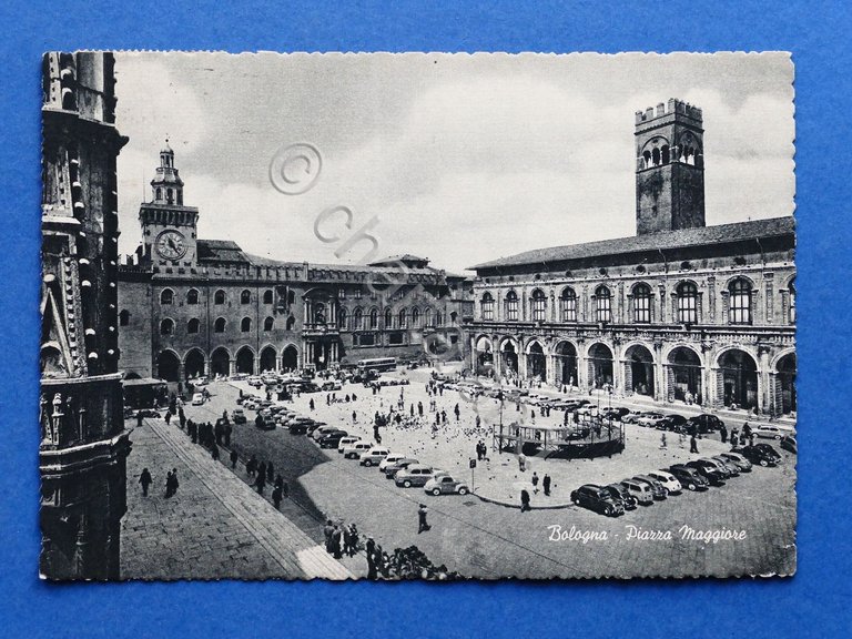Cartolina Bologna - Piazza Maggiore - 1960