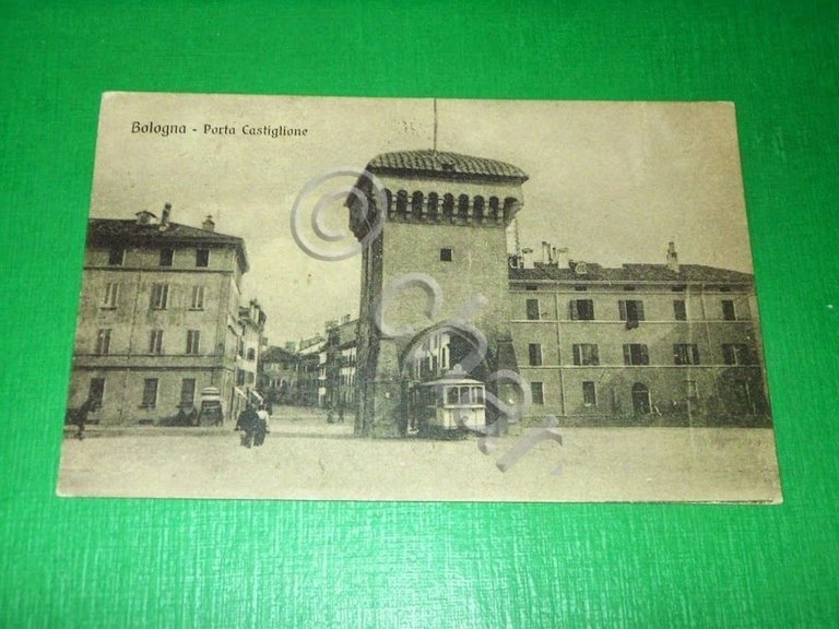 Cartolina Bologna - Porta Castiglione 1918.