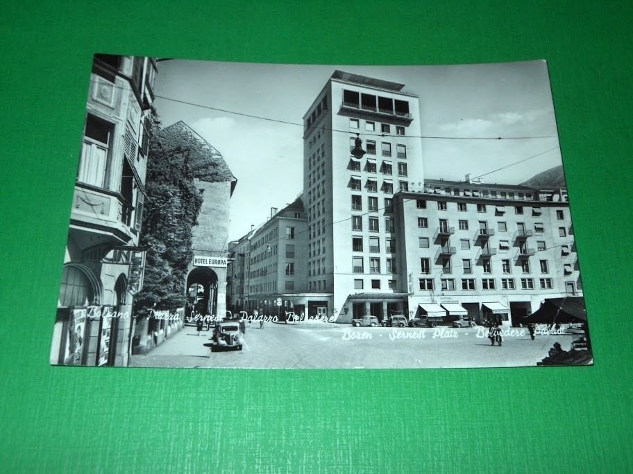 Cartolina Bolzano - Piazza Sernesi - Palazzo Belvedere 1955 .