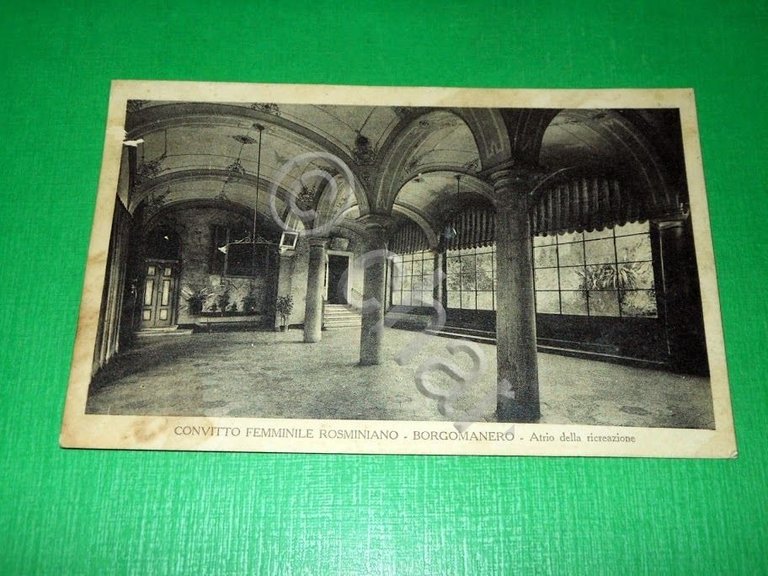 Cartolina Borgomanero - Convitto Femminili Rosminiano - Atrio della Ricreazione | Immagine Gallery 2