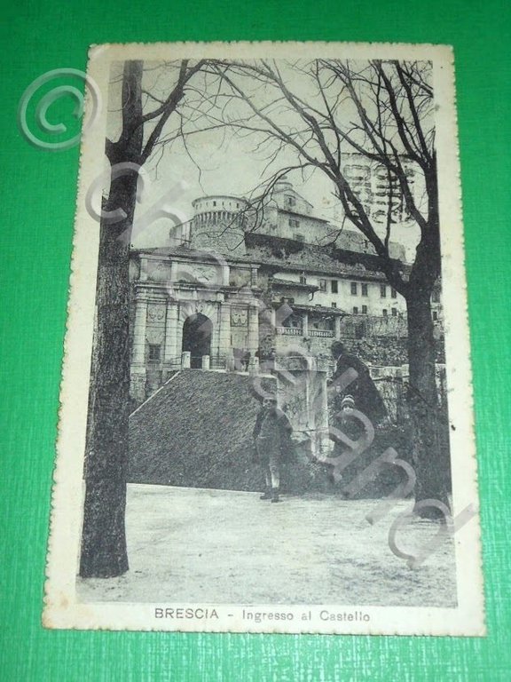Cartolina Brescia - Ingresso al Castello 1926