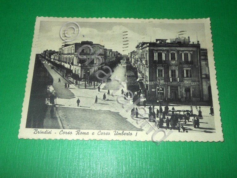 Cartolina Brindisi - Corso Roma e Corso Umberto I 1941