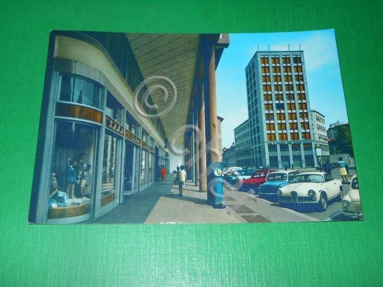 Cartolina Busto Arsizio - Piazza Garibaldi 1965