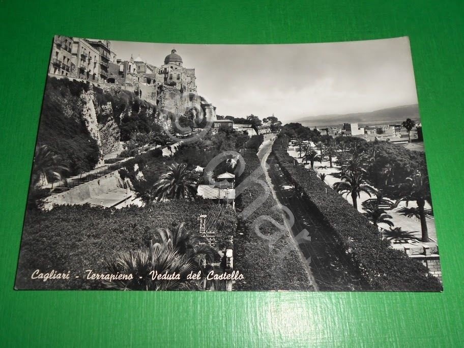 Cartolina Cagliari - Terrapieno - Veduta del Castello 1955 ca.