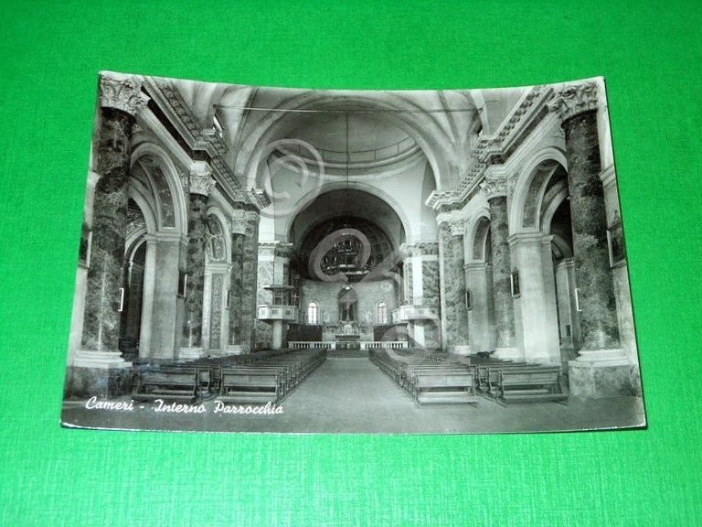 Cartolina Cameri - Interno Parrocchia 1961.