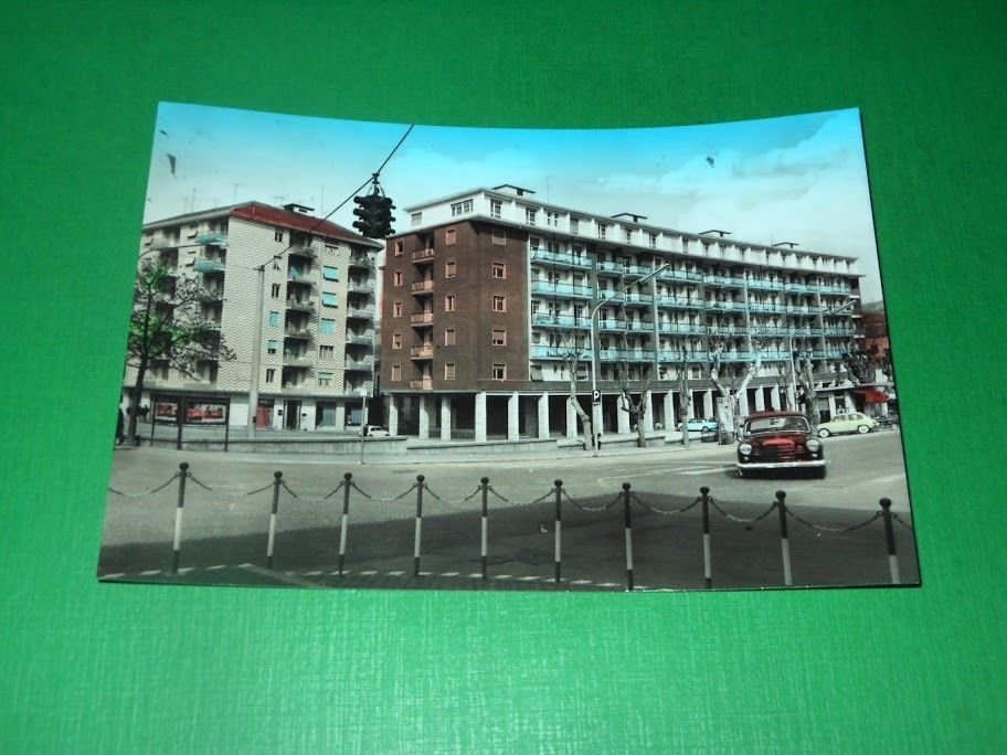 Cartolina Canelli - Piazza A. Zoppa 1966.