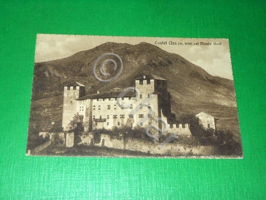 Cartolina Castel Cles col Monte Ozol 1925.