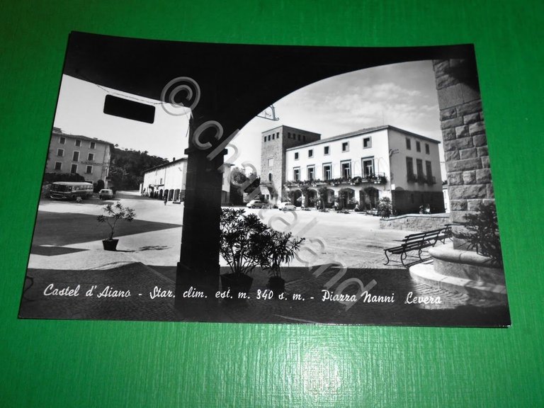 Cartolina Castel d' Aiano - Piazza Nanni Levera 1965 ca.