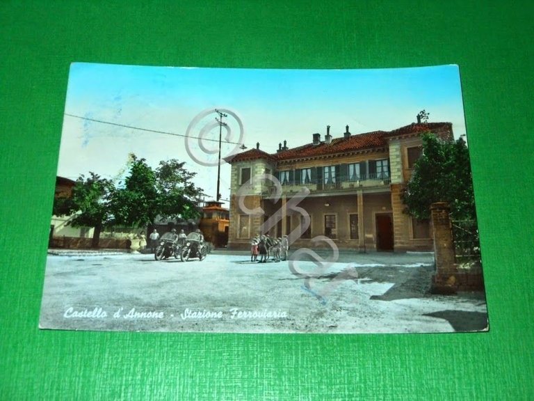 Cartolina Castello d' Annone - Stazione Ferroviaria 1960