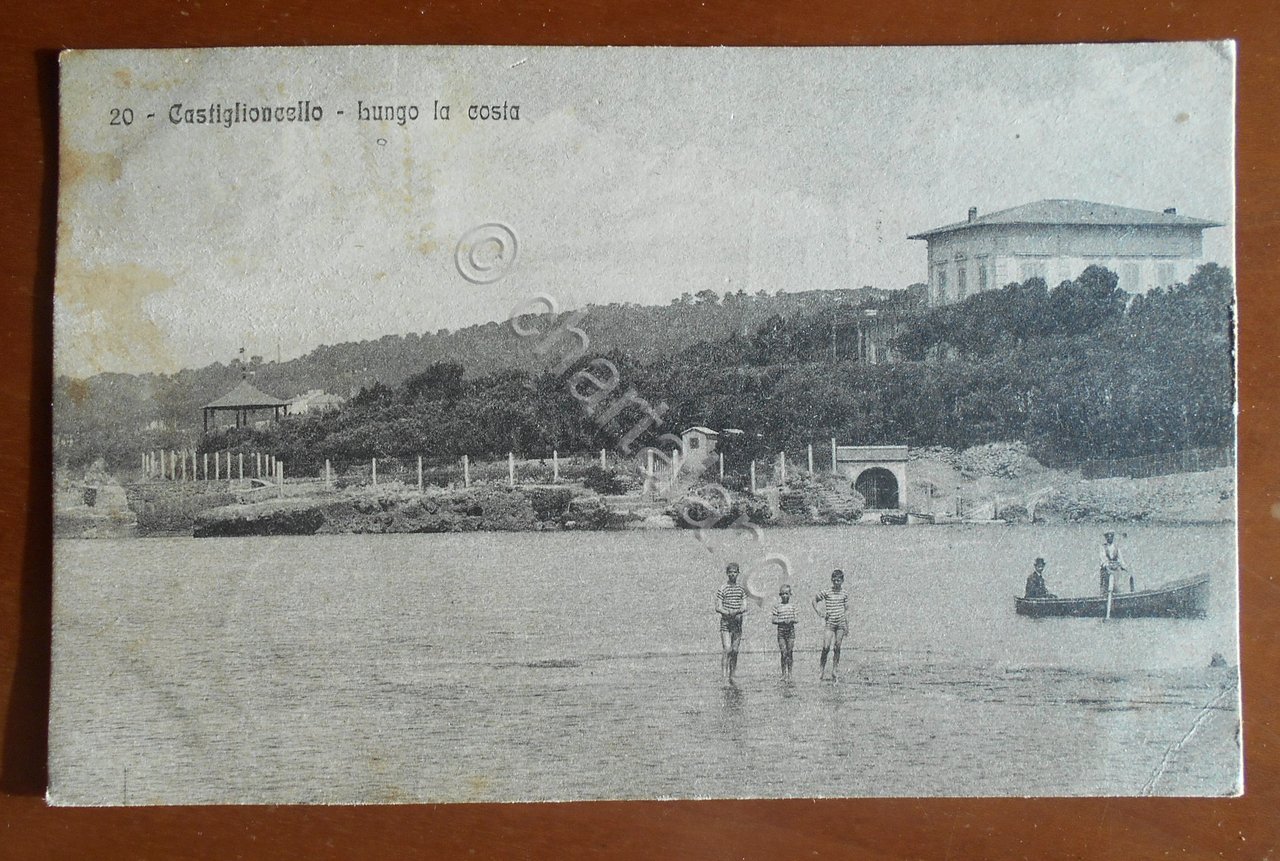 Cartolina Castiglioncello - Lungo la costa - 1919