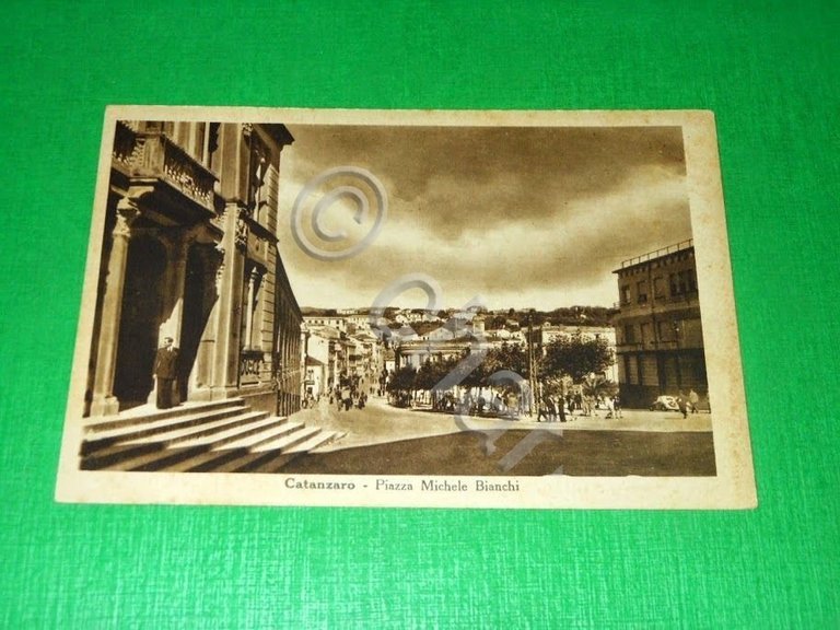 Cartolina Catanzaro - Piazza Michele Bianchi 1941.