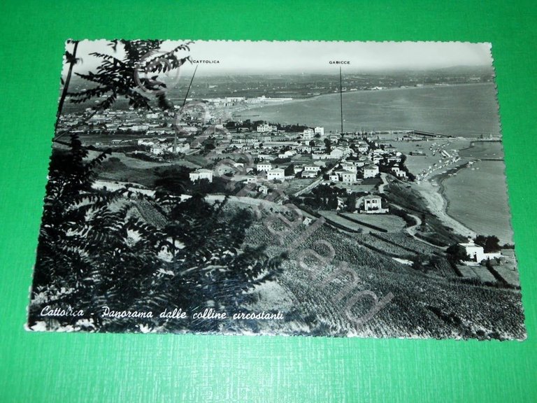 Cartolina Cattolica - Panorama dalle colline circostanti 1950 ca