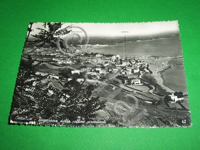 Cartolina Cattolica - Panorama dalle colline circostanti 1954