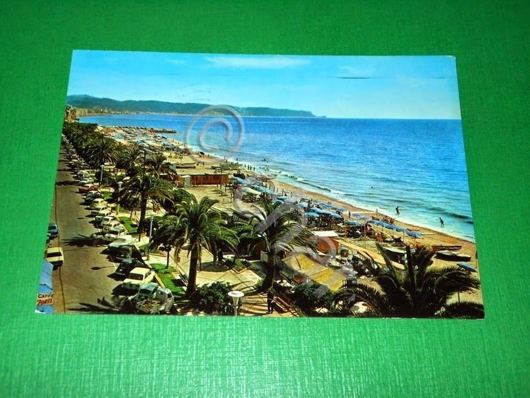 Cartolina Ceriale - Lungomare - Spiaggia 1969