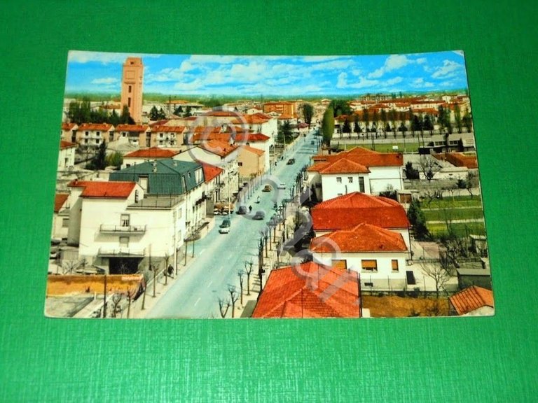 Cartolina Cernusco sul Naviglio - Via Manzoni 1972