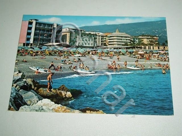 Cartolina Chiavari - Bagni Esperia e Lido 1979.