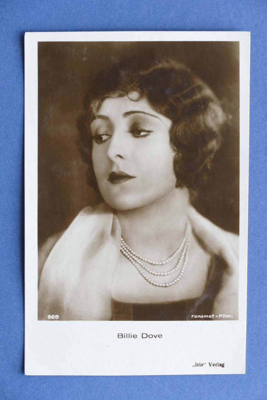 Cartolina Cinema - Attrice Billie Dove - Anni '20.