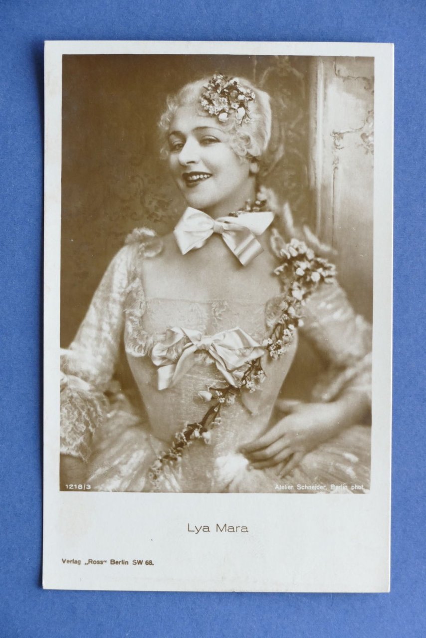 Cartolina Cinema muto - Attrice Lya Mara - Anni '20.