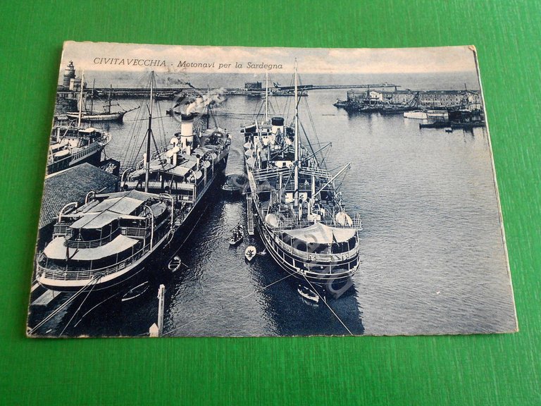 Cartolina Civitavecchia - Motonavi per la Sardegna 1952.