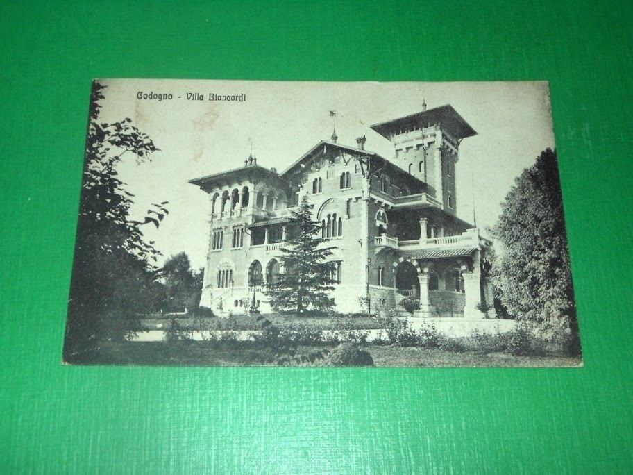 Cartolina Codogno - Villa Biancardi 1928.