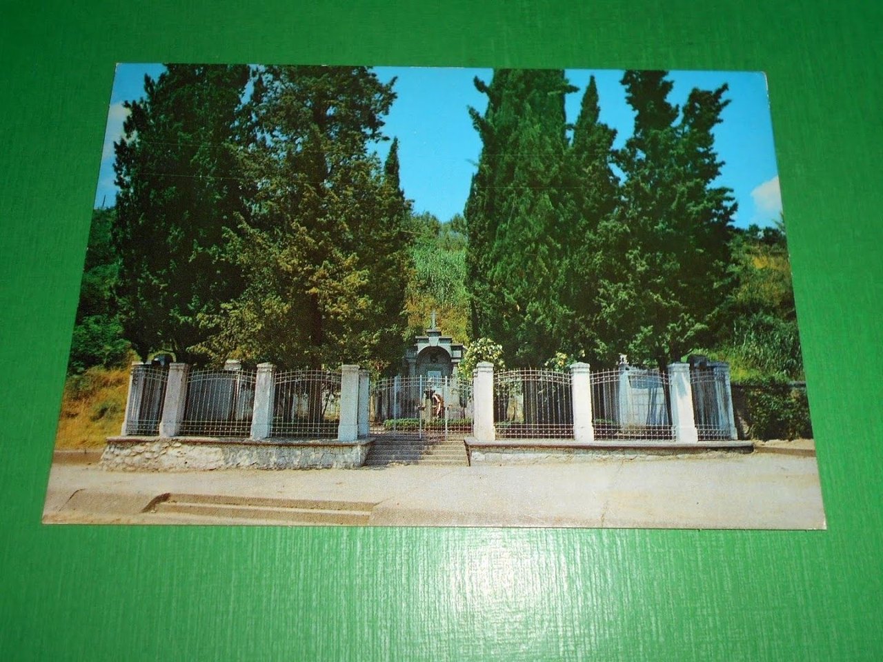 Cartolina Cosenza - Monumento ai Fratelli Bandiera 1982.