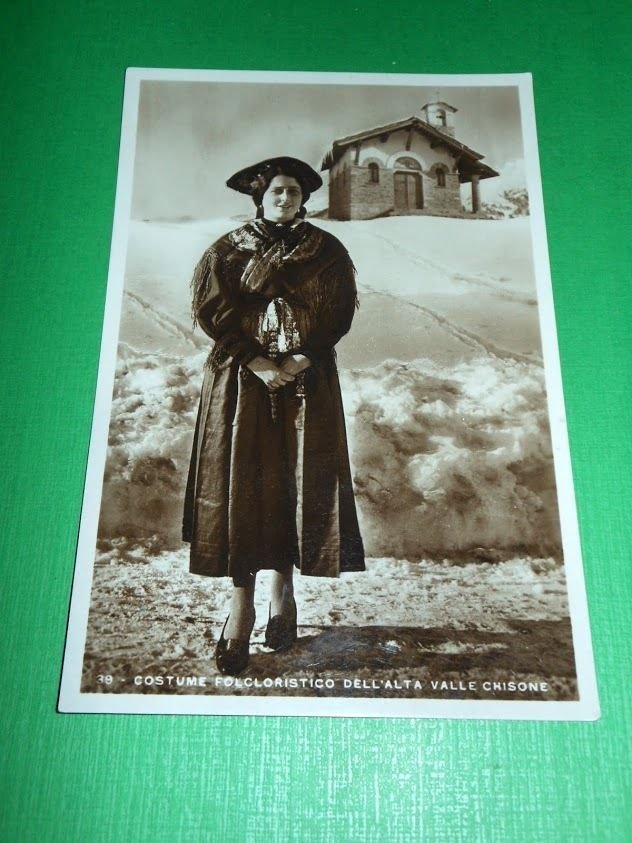 Cartolina Costume Folcloristico dell' Alta Val Chisone 1935 ca.