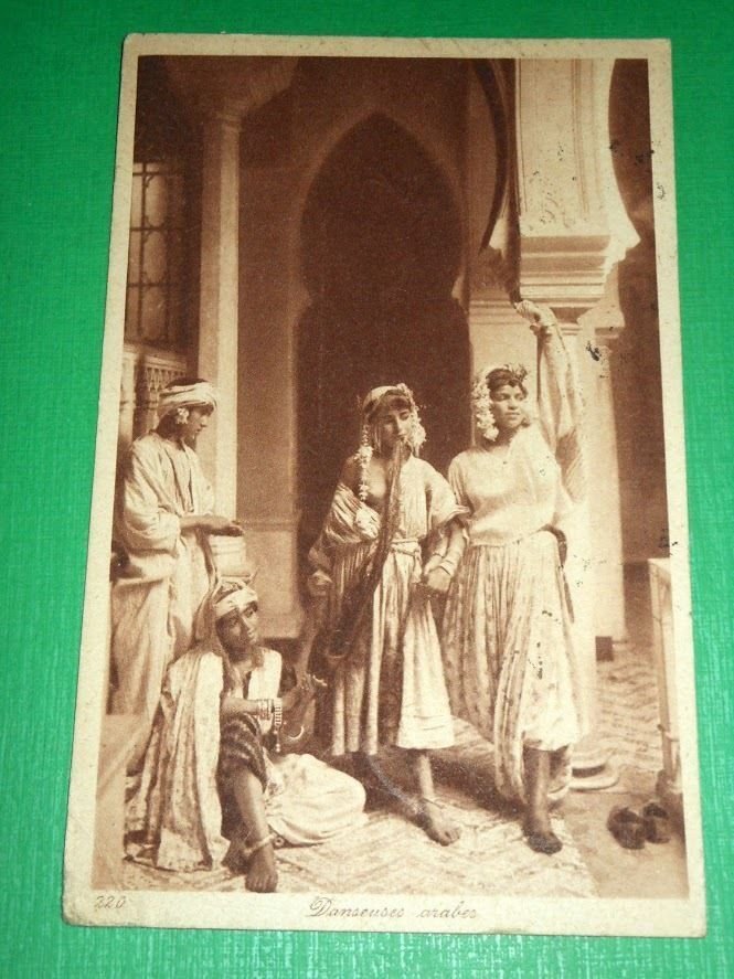 Cartolina Costumi arabi - Tunisia - Danzatrici 1937.