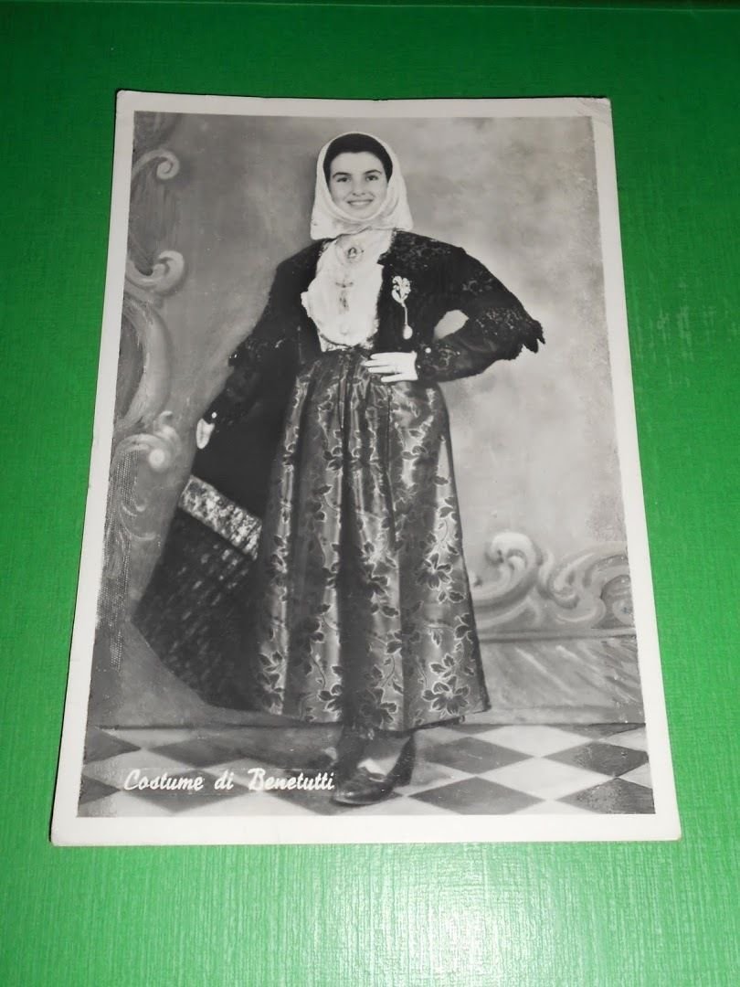 Cartolina Costumi Sardi - Costume di Benetutti 1961.
