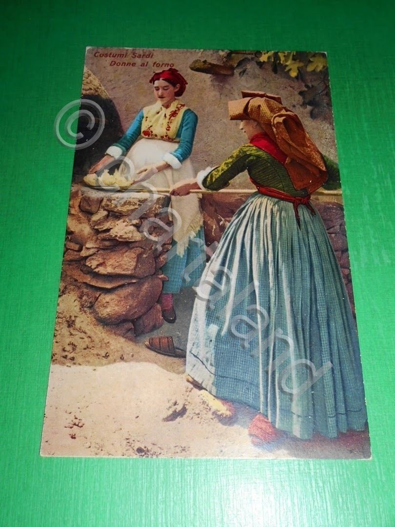 Cartolina Costumi Sardi - Donne al forno 1930 ca #1.