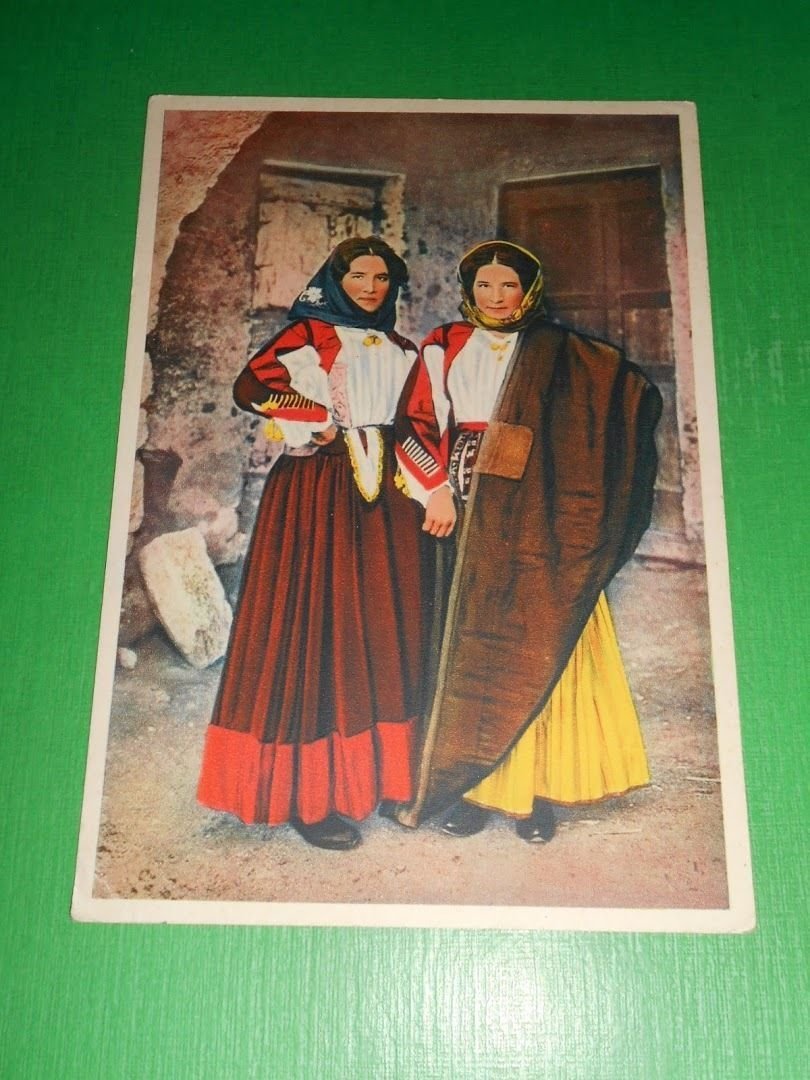 Cartolina Costumi Sardi - Nuoro 1949.