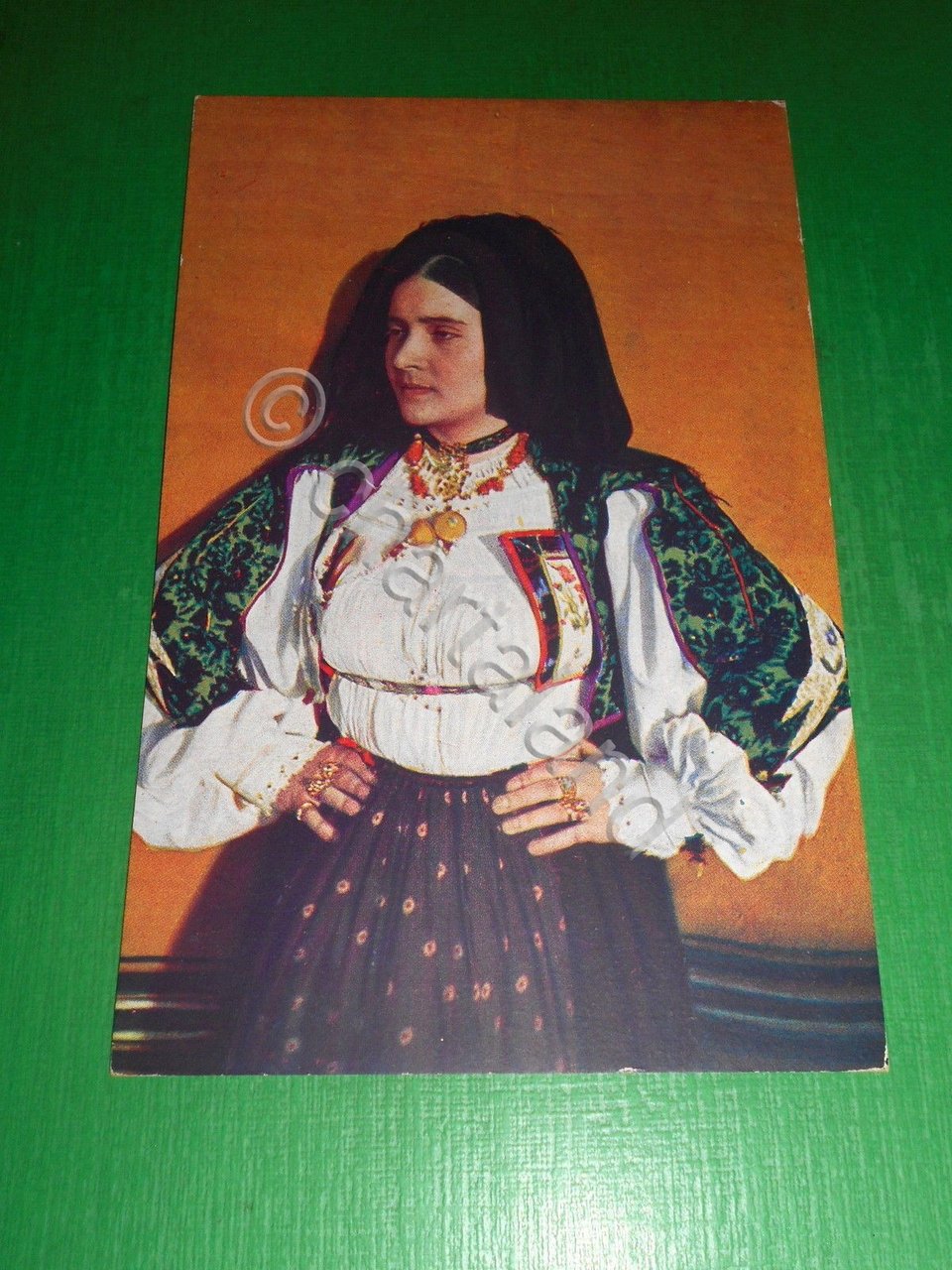 Cartolina Costumi Sardi - Signora di Oliena 1930 ca.