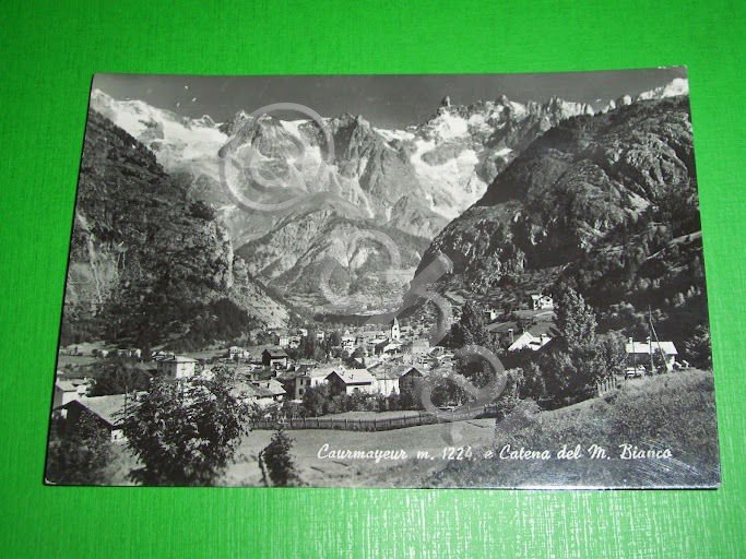 Cartolina Courmayeur - Panorama con la Catena del M. Bianco … | Immagine principale