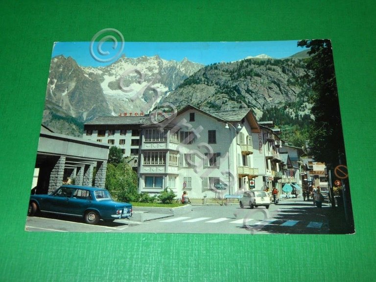 Cartolina Courmayeur - Scorcio panoramico 1969..