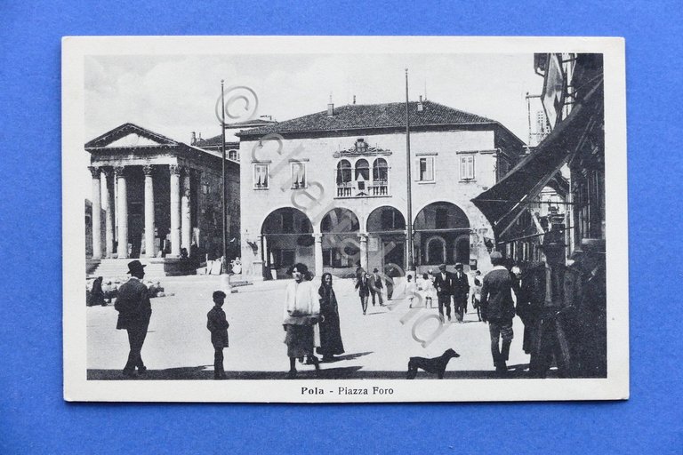 Cartolina Croazia - Istria - Pola - Piazza Foro - …