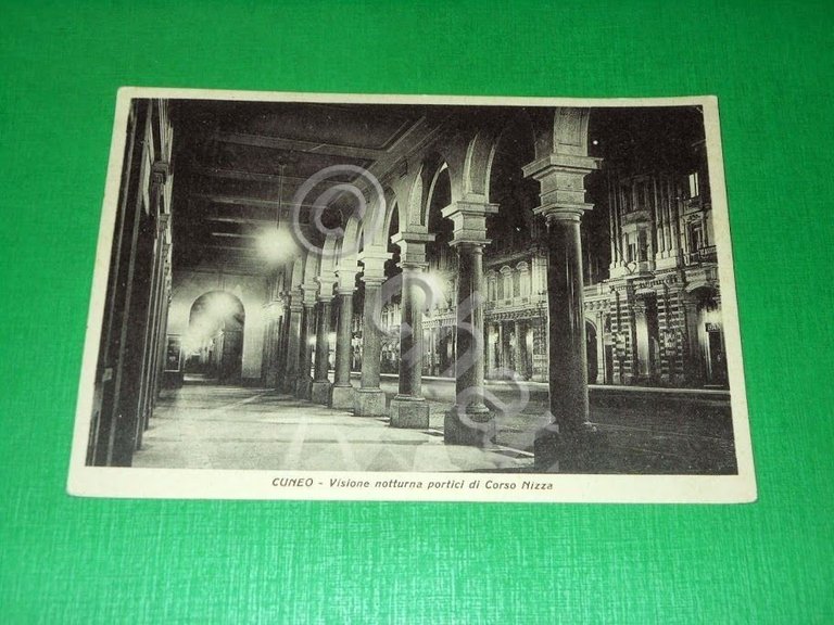 Cartolina Cuneo - Visione notturna portici di Corso Nizza 1954.