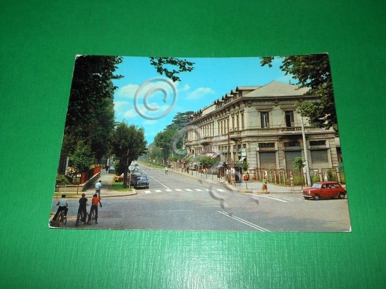 Cartolina Cusano Milanino - Viale Cooperazione 1970