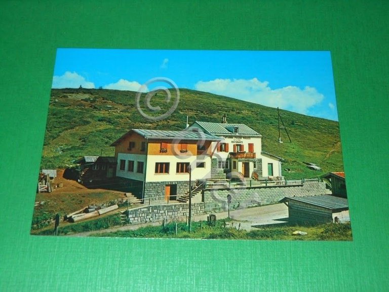 Cartolina Dolomiti - Passo di Valles - La capanna rifugio …