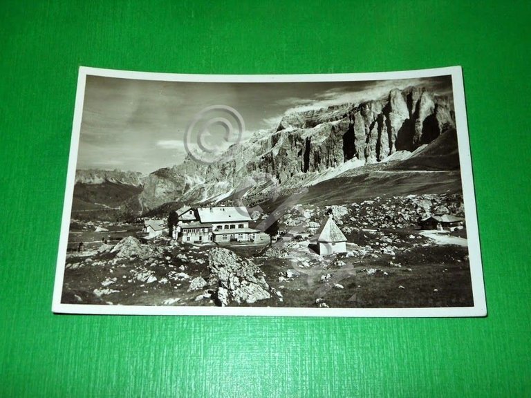 Cartolina Dolomiti Rifugio al Passo di Sella col Gruppo Sella …