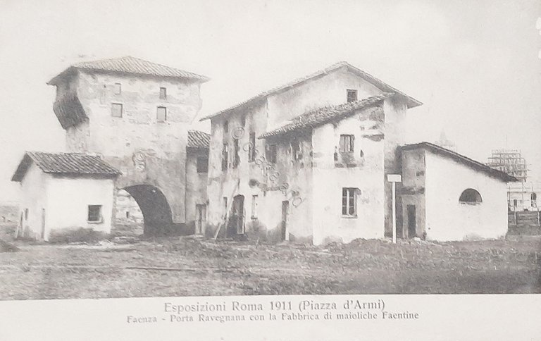 Cartolina Esposizioni Roma - Faenza - Porta Ravegnana - 1921