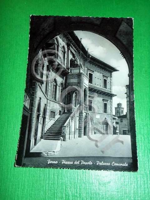 Cartolina Fermo - Piazza del Popolo - Palazzo Comunale 1955