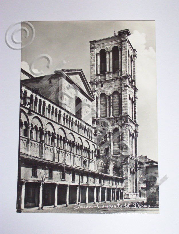 Cartolina Ferrara - Il Campanile del Duomo 1960 ca