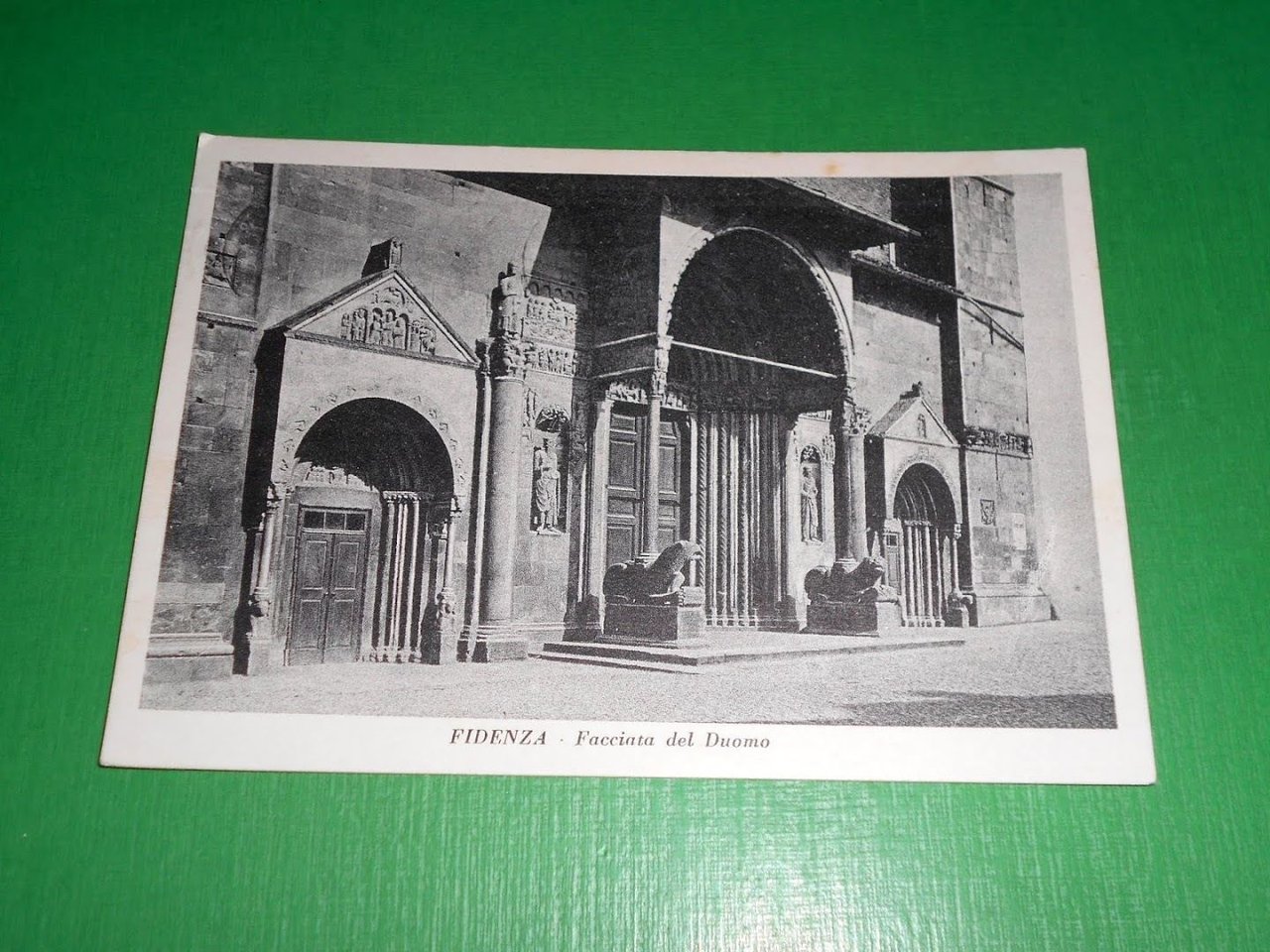 Cartolina Fidenza - Facciata del Duomo 1960 ca.