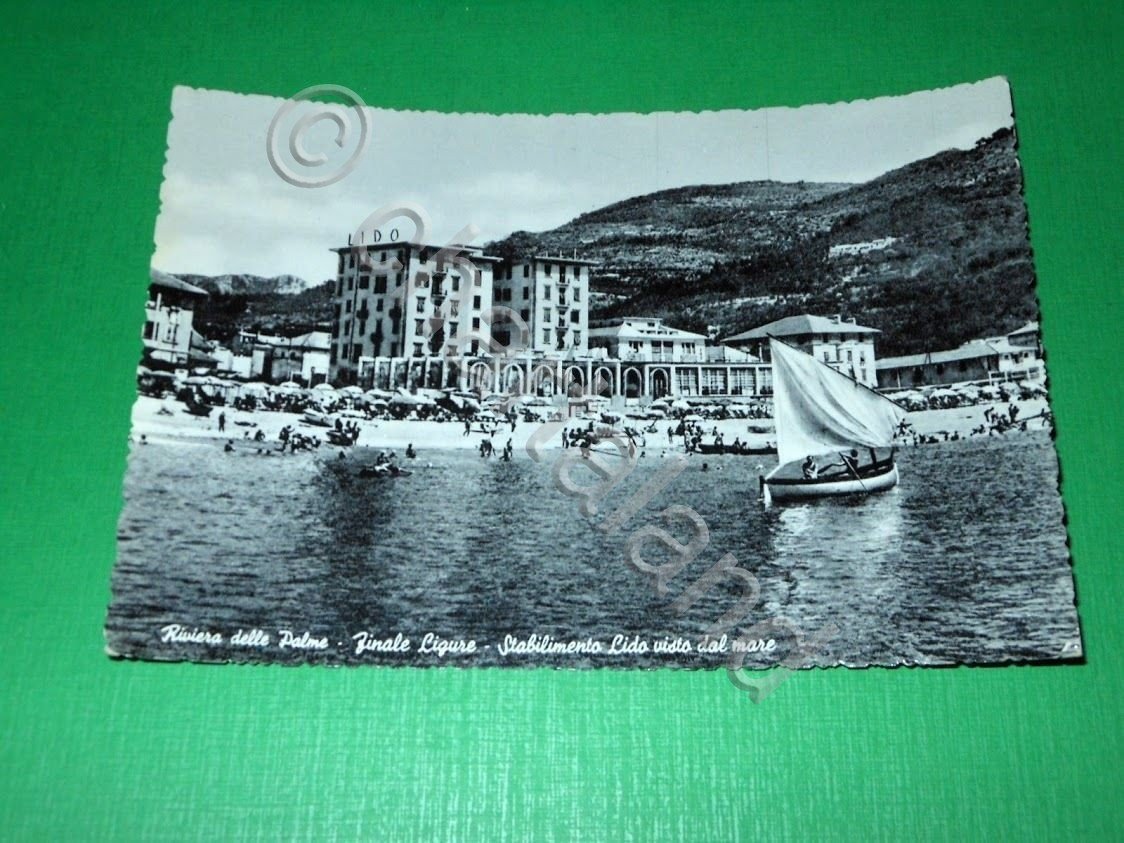Cartolina Finale Ligure - Stabilimento Lido visto dal mare 1955.