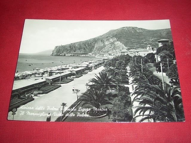 Cartolina Finale Ligure Marina - Viale delle Palme 1952