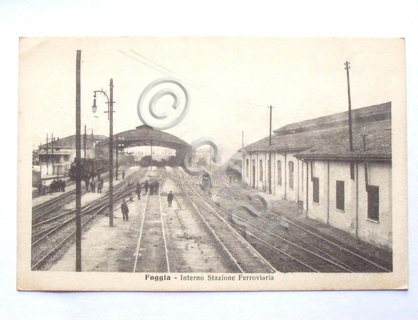 Cartolina Foggia - Interno Stazione Ferroviaria 1910.