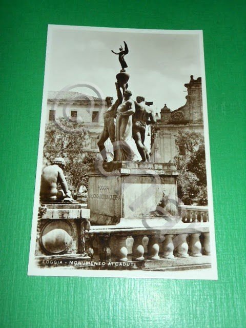Cartolina Foggia - Monumento ai Caduti 1935 ca