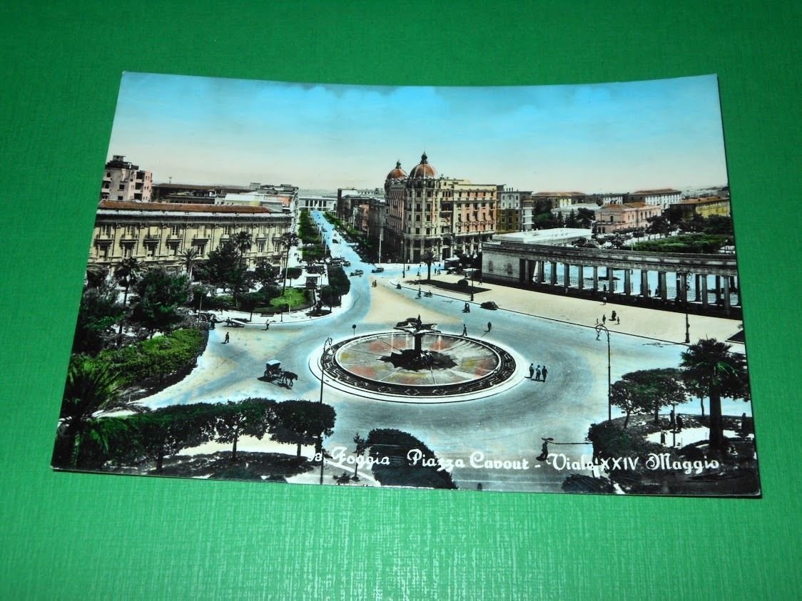 Cartolina Foggia - Piazza Cavour - Viale XXIV Maggio 1955 … | Immagine principale