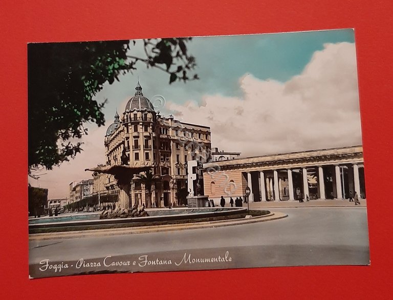 Cartolina Foggia - Piazza Cavour e Fontana Monumentale - 1980