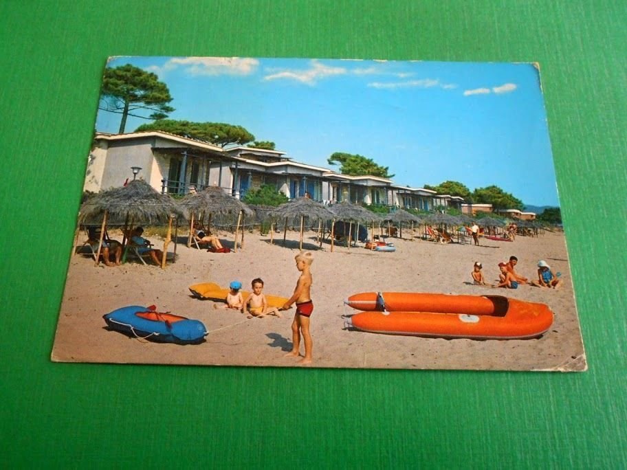 Cartolina Follonica - Lido dei Pini 1983.
