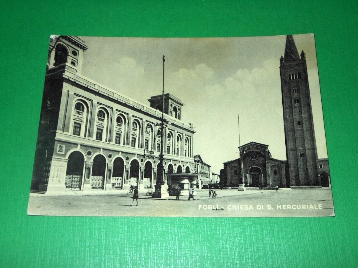 Cartolina Forlì - Chiesa di S. Mercuriale 1963.